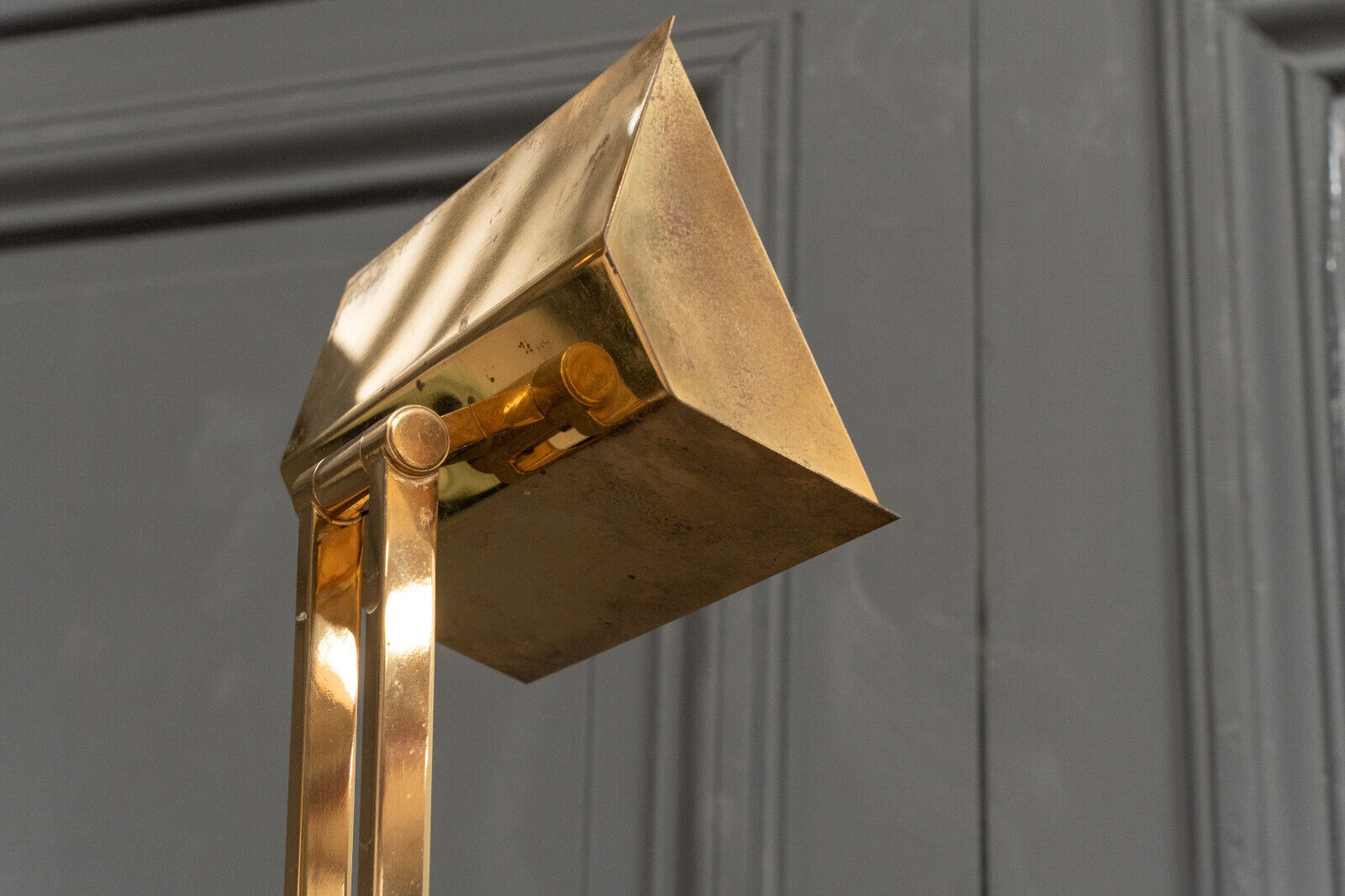Halogen gilded metal floor lamp 1980 modernist