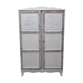 Armoire parisienne, penderie gravée
