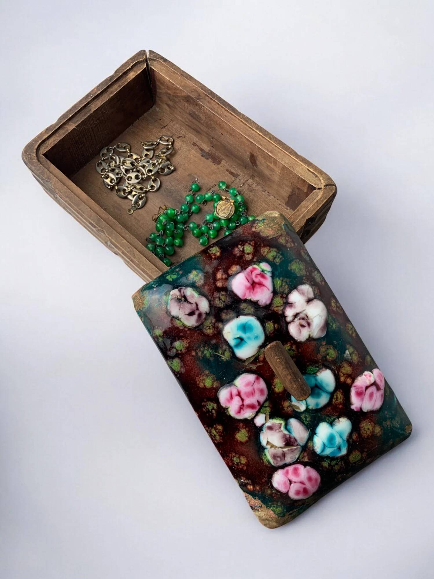 Modernist wood and enamel vanity box by J. Capo Esmaltes, Spain, circa 1970s