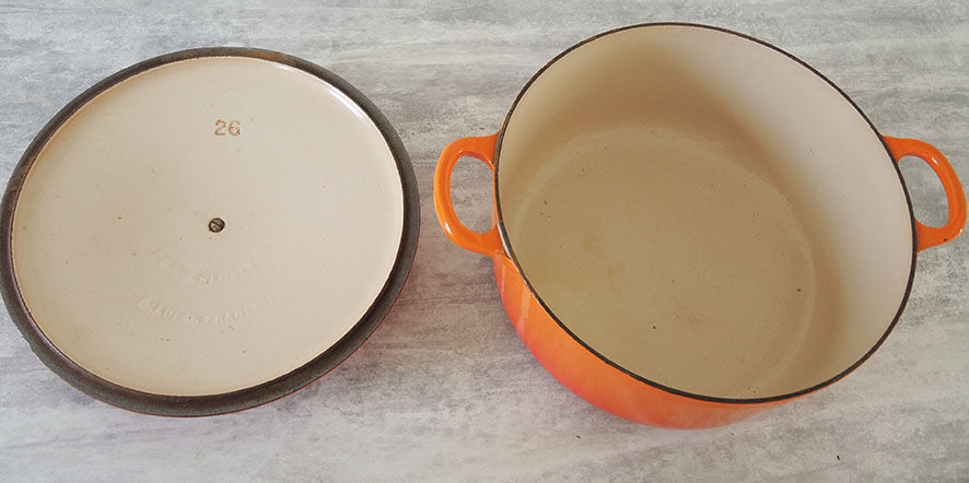 Le Creuset 26 orange casserole