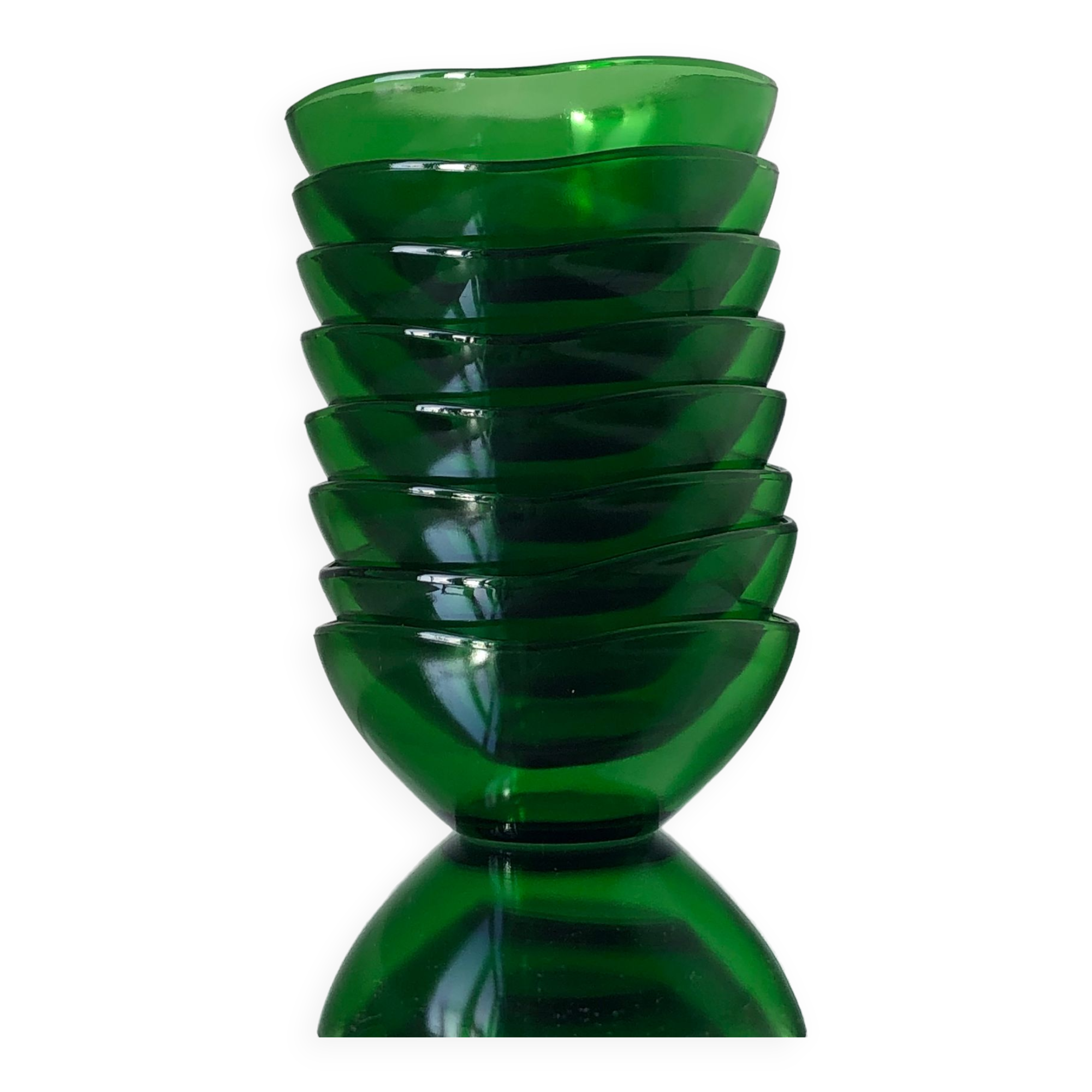 8 ramekins, translucent green tempered glass cups, vereco france shape