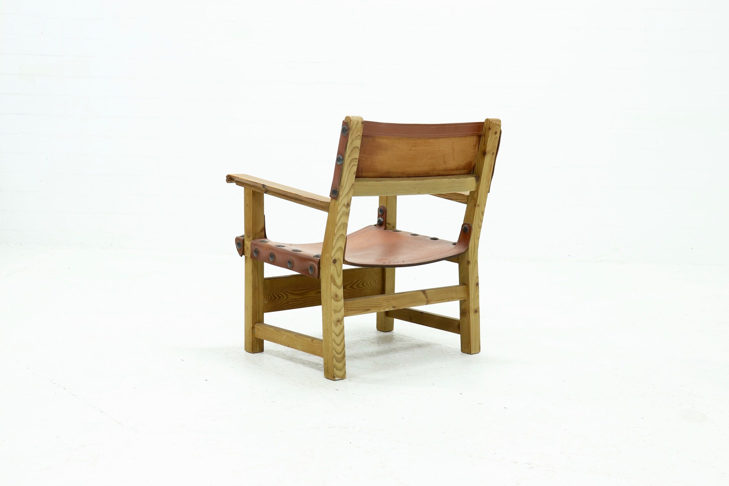 Brutalist Armchair in Pine and Cognac Leather 1960s