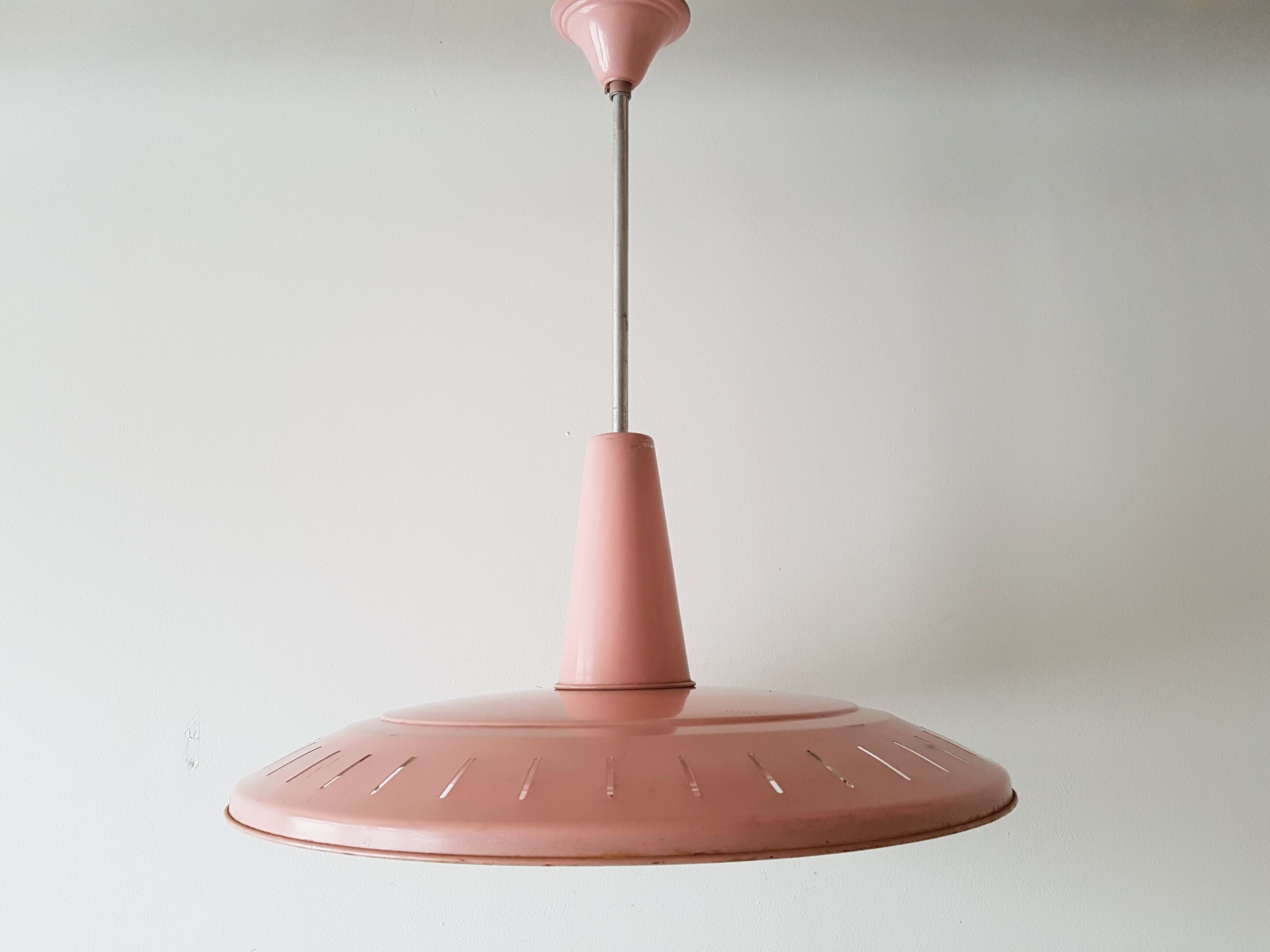 Great chandelier ceiling light years pink saucer 50 Philips vintage 1950 edition