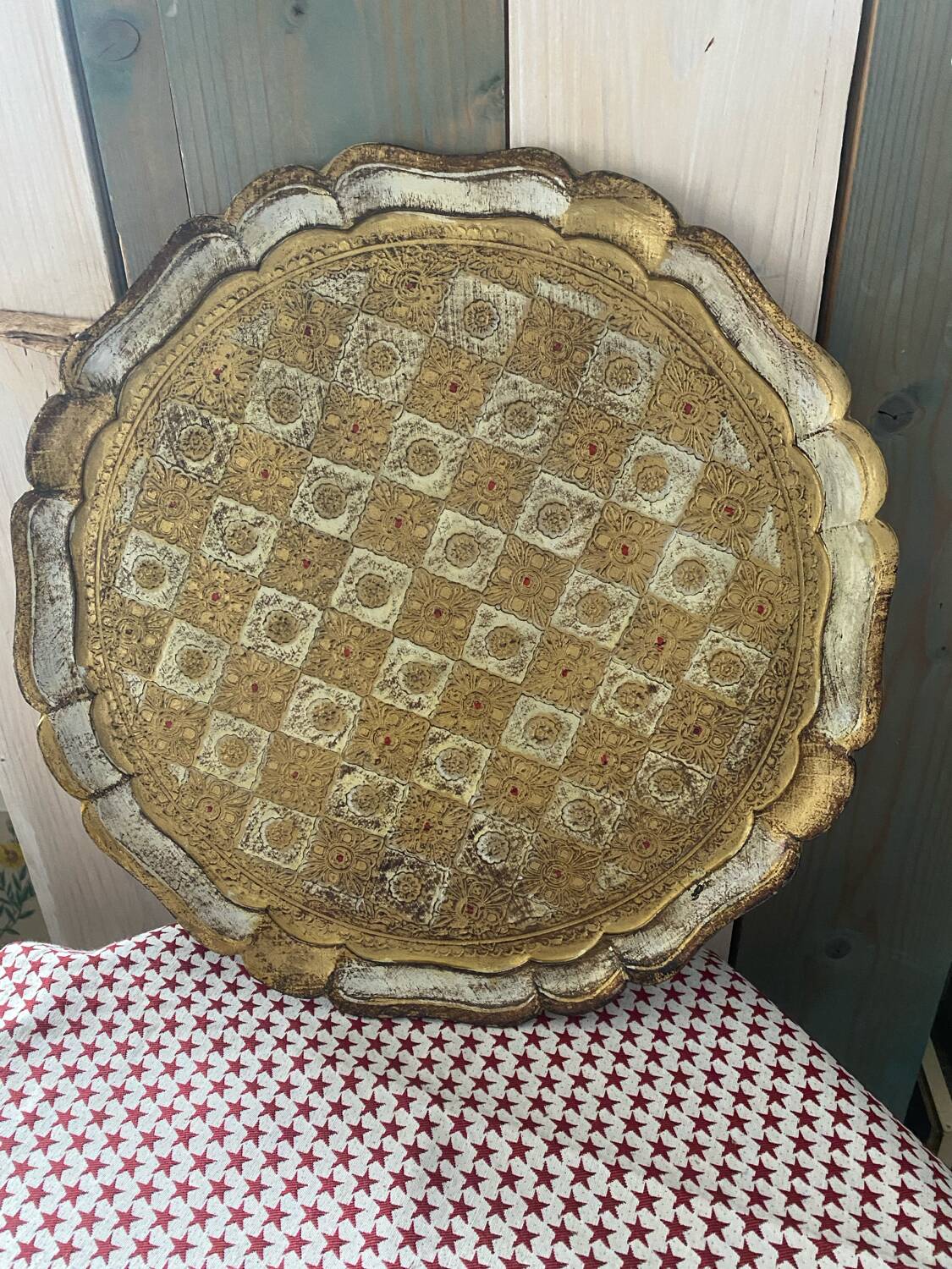 Grand plateau en bois florentin vintage