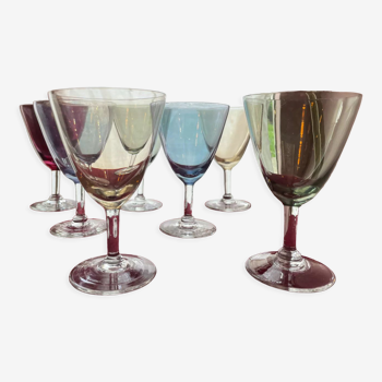 Set of 7 iridescent glasses