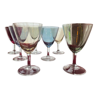 Set of 7 iridescent glasses