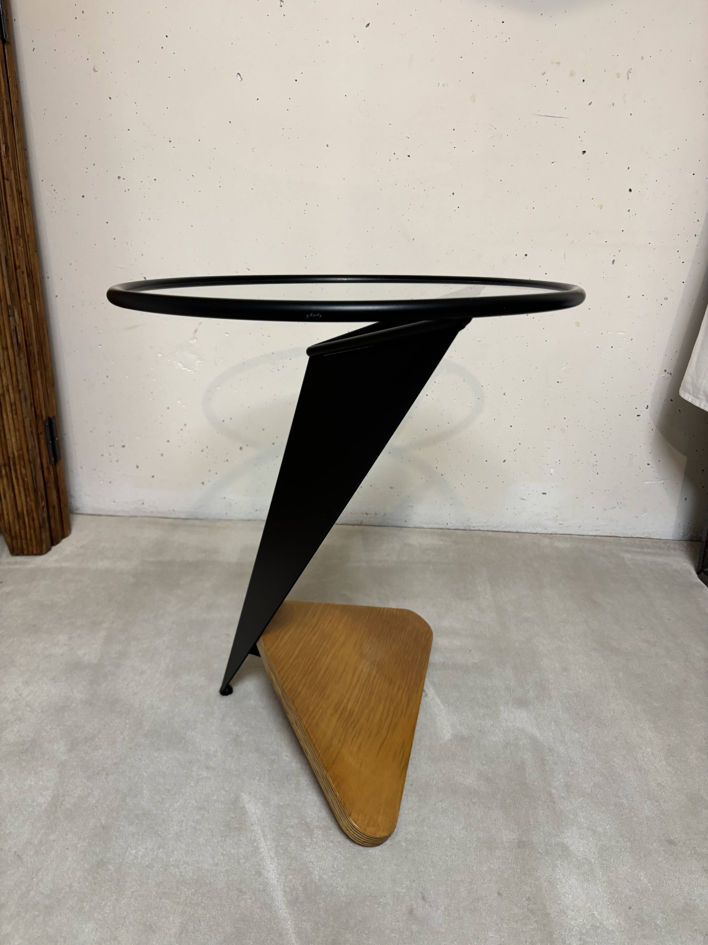 Viki pedestal table, Bruni Brunati and Carlo Zerbar, Naos 1988