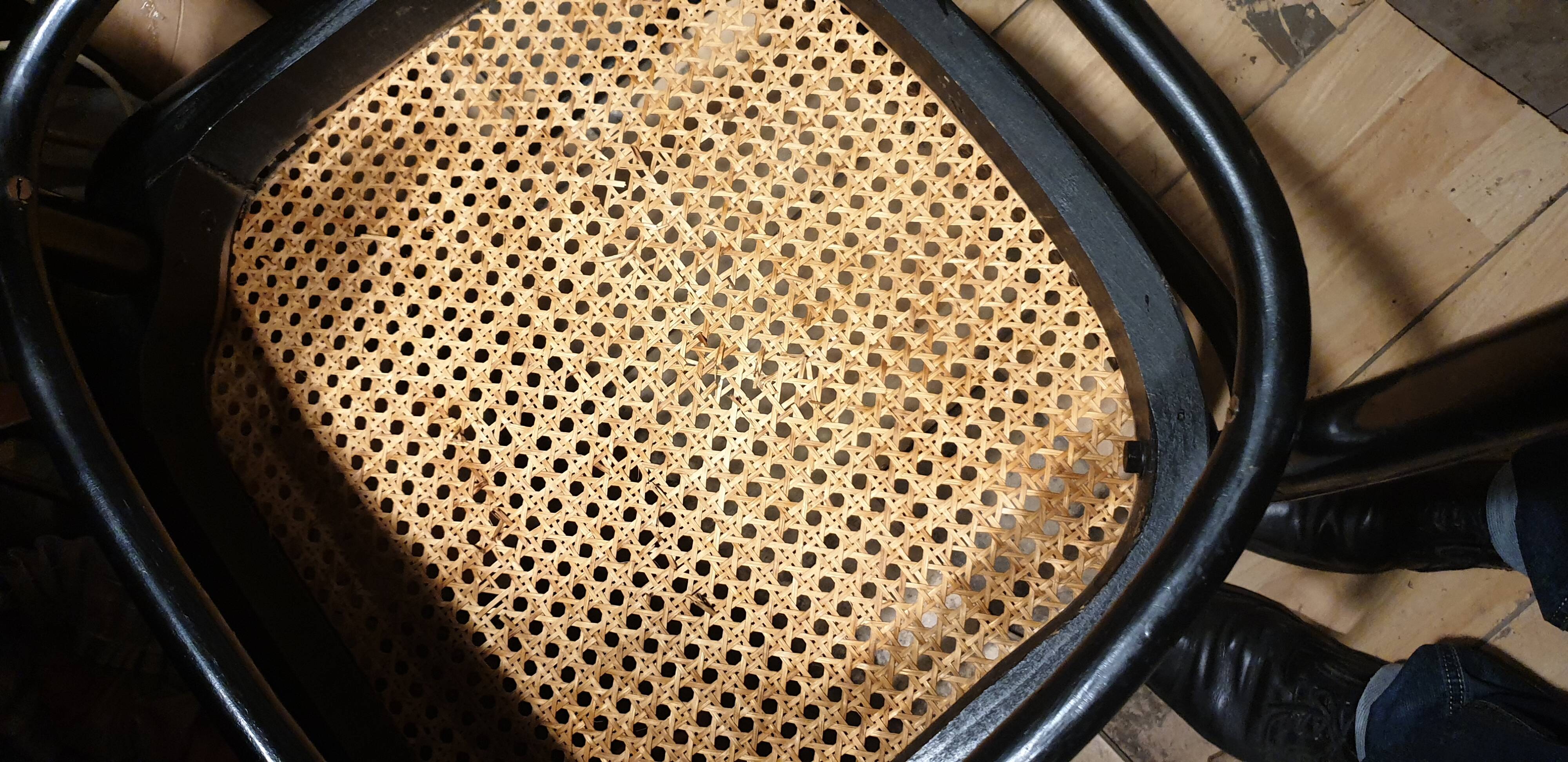 50/60 curved wooden cane armchair