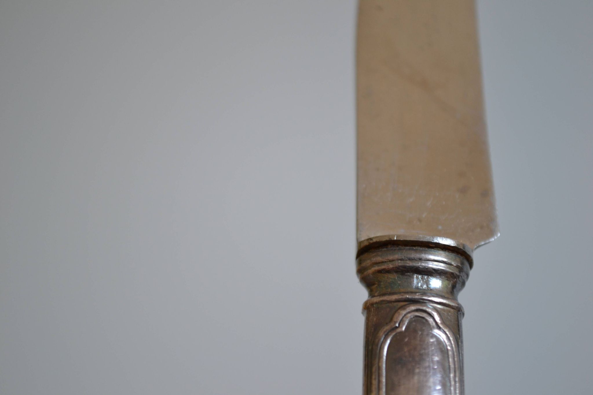 12 silver metal dessert or cheese knives