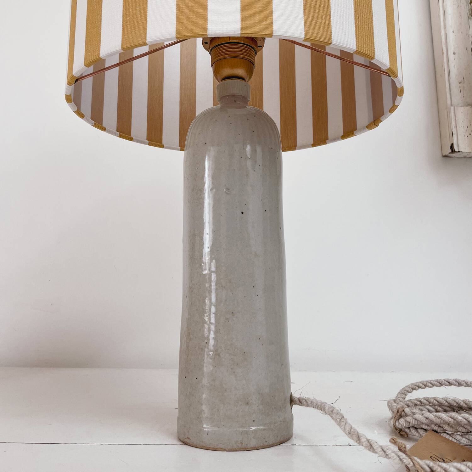 Sandstone lamp