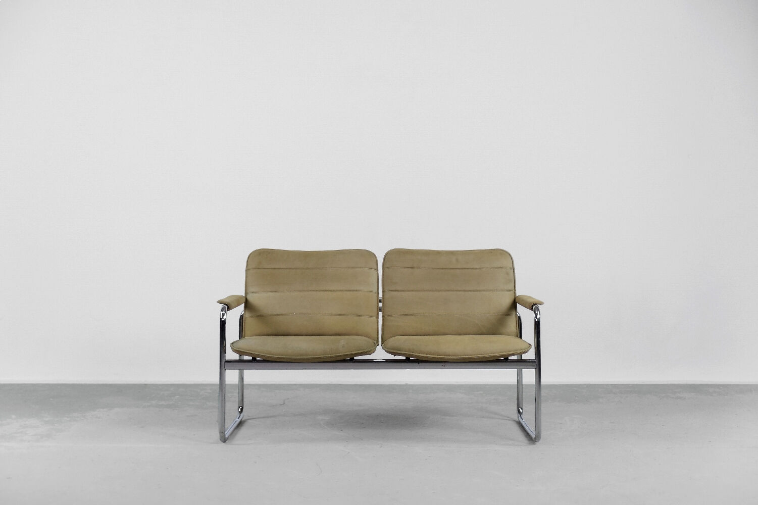 Canapé vintage 2 places en cuir tubulaire en acier, années 1960