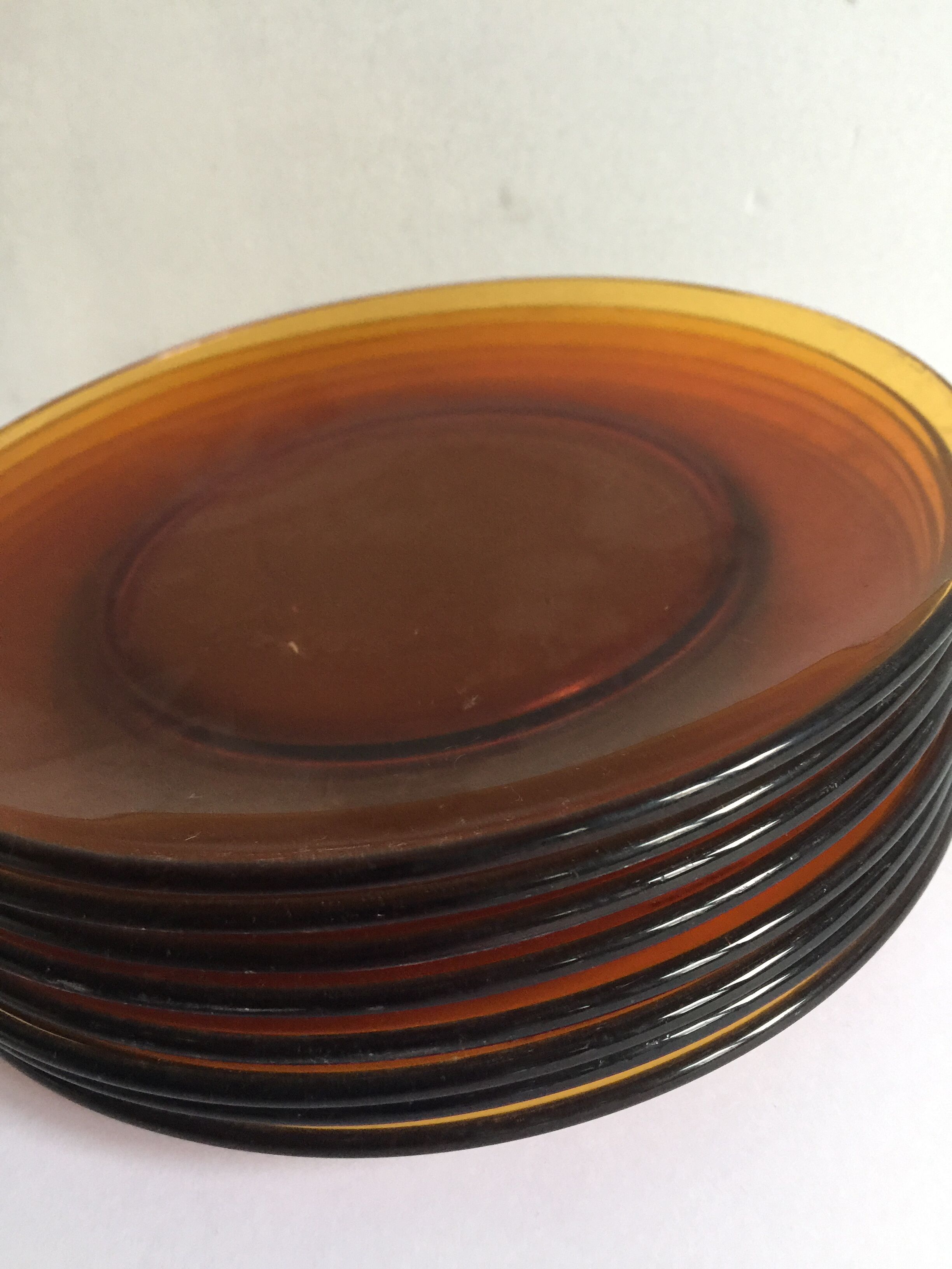 Smoked glass plates