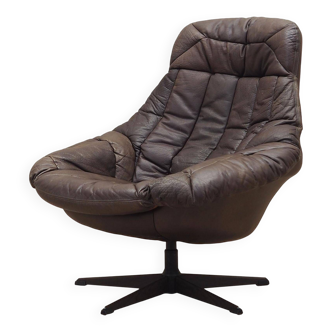 Leather swivel armchair, Danish design, 1960s, designer: H.W. Klein, manufacture: Bramin