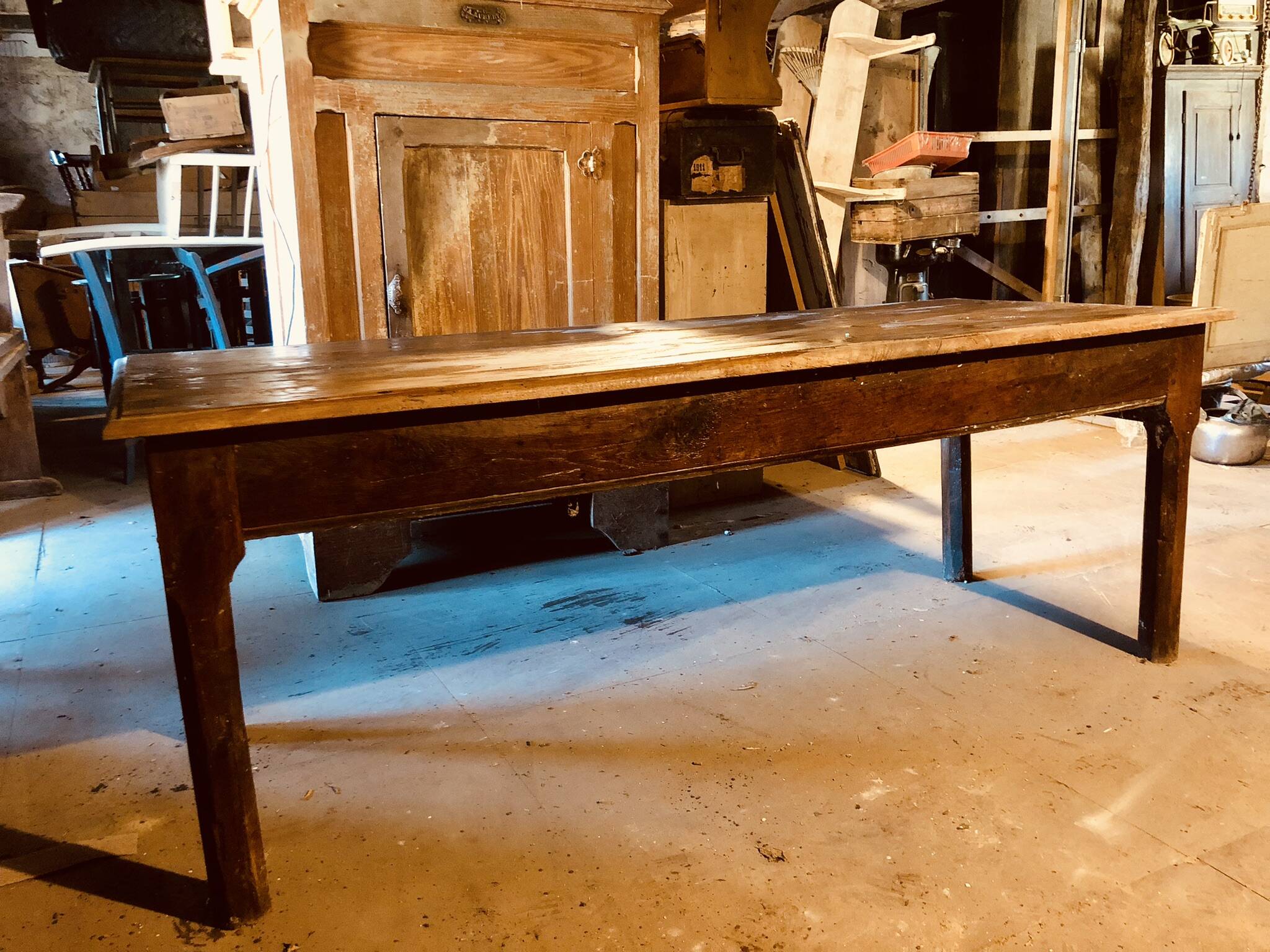 Large country table in cherry wood, late 1800s