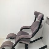 Gravity chair by Peter Opsvik 80s