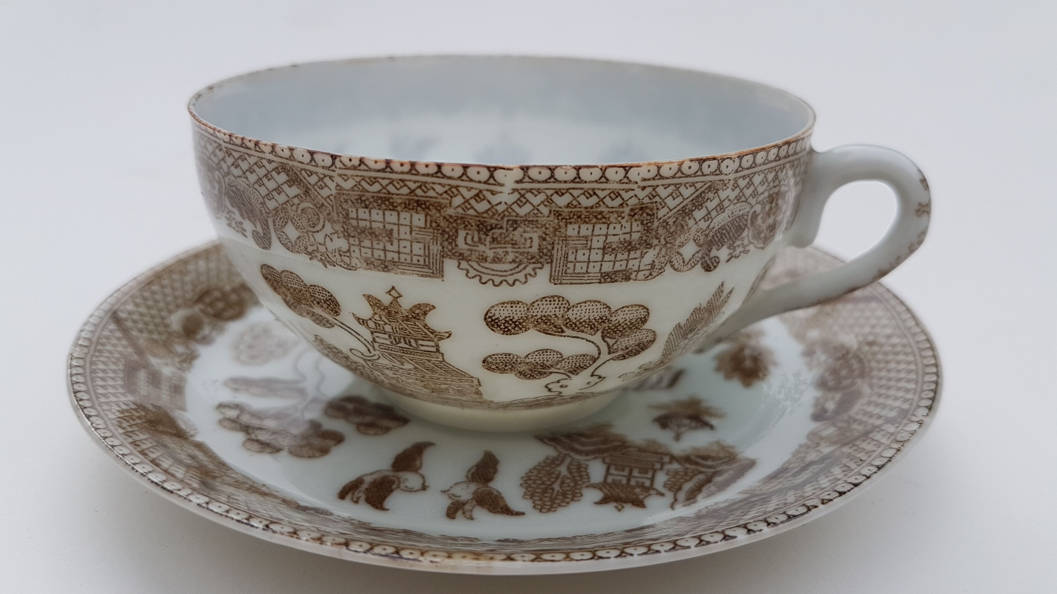 Chinese porcelain tea cup