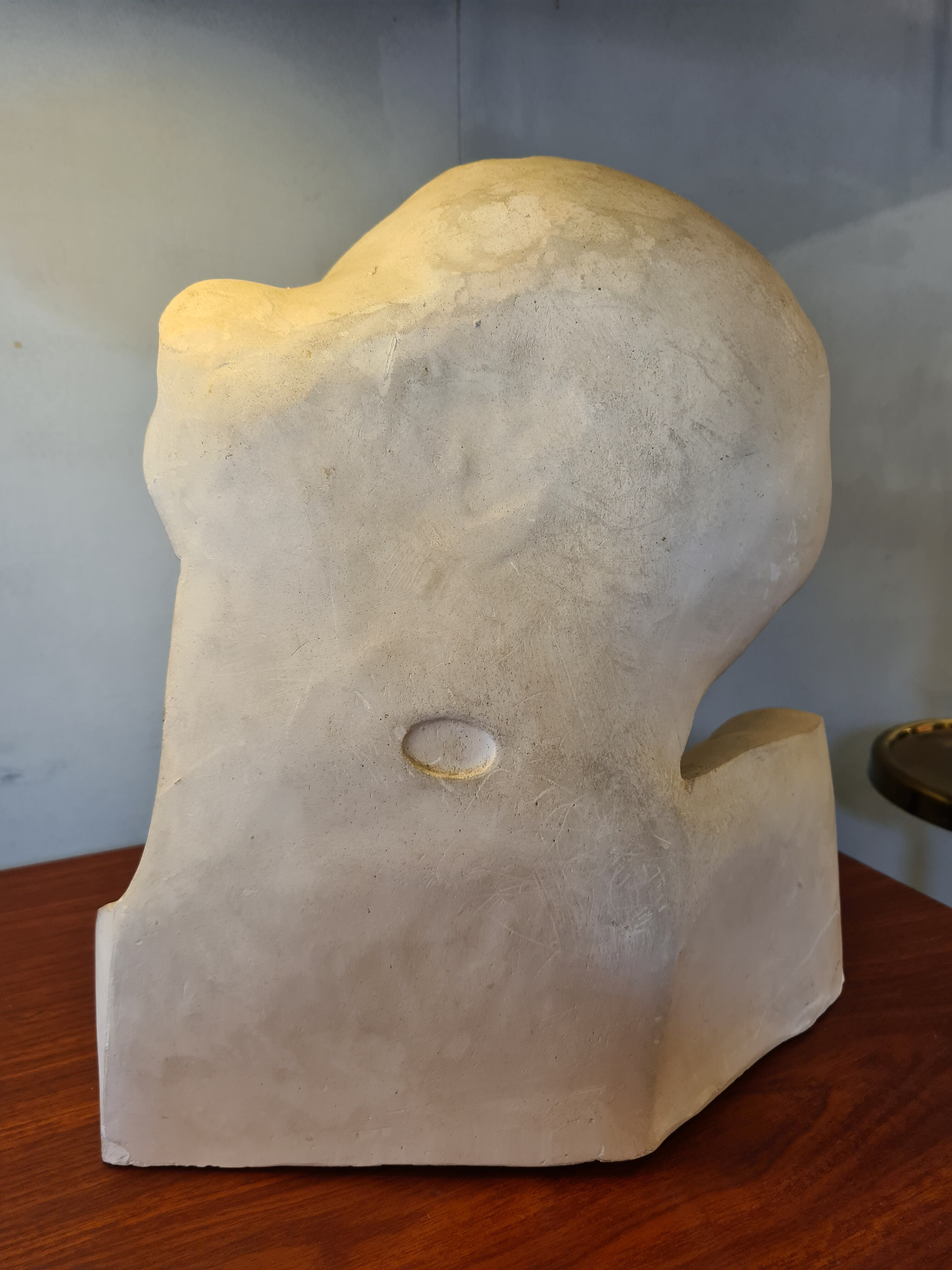 Bust the dying slave