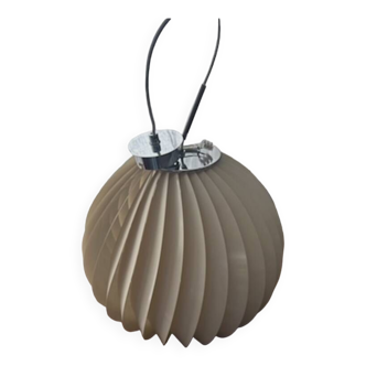 Scandinavian vintage pendant light from the 70s