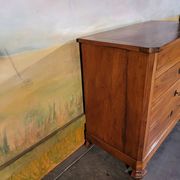 Petite commode Louis Philippe en noyer