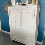 Small Parisian wardrobe