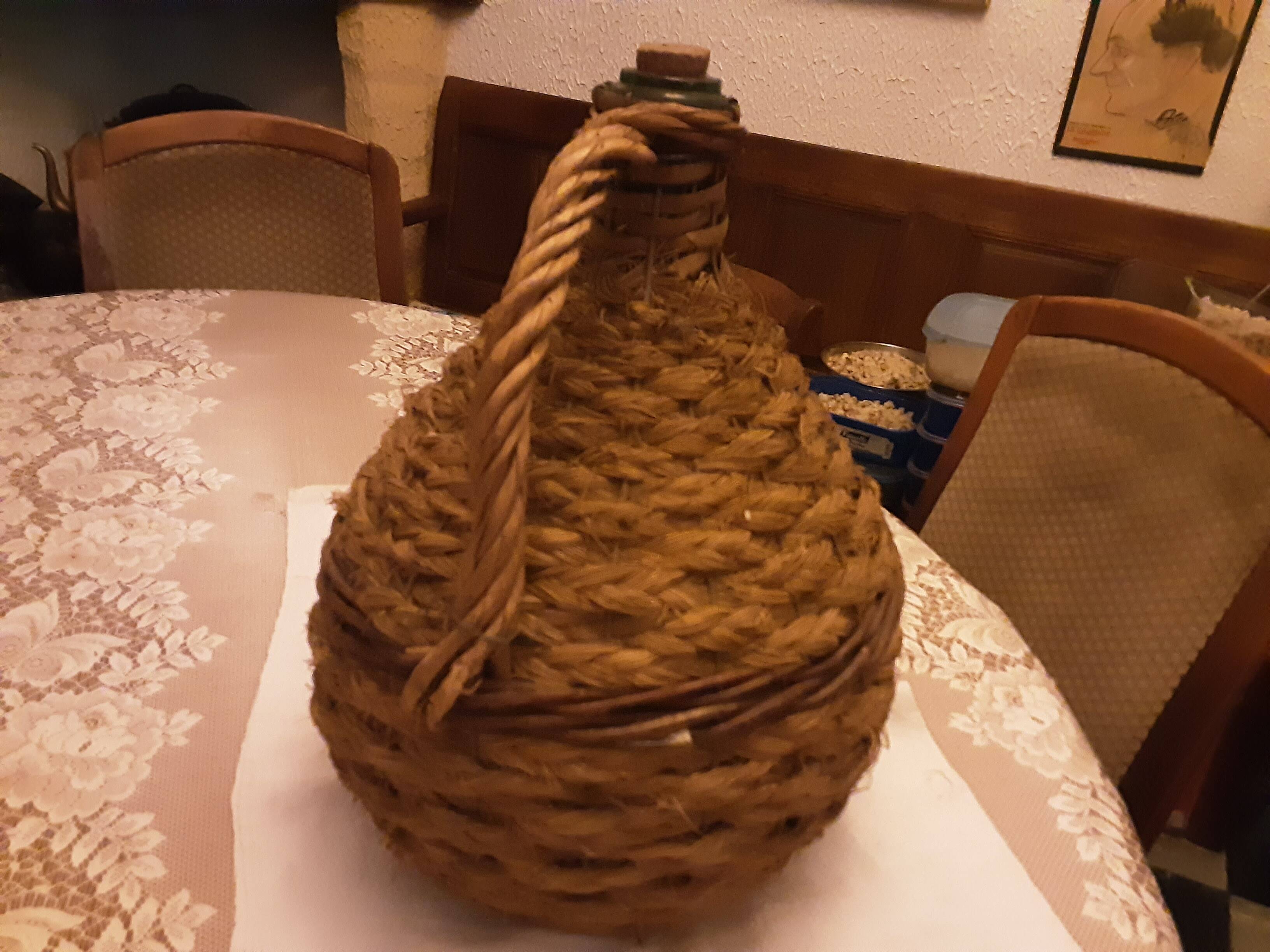 Dame jeanne glass and braided rope