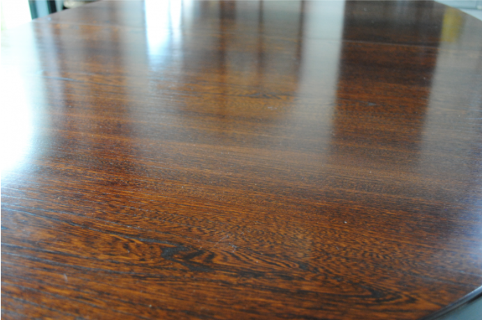 Table ovale Baumann