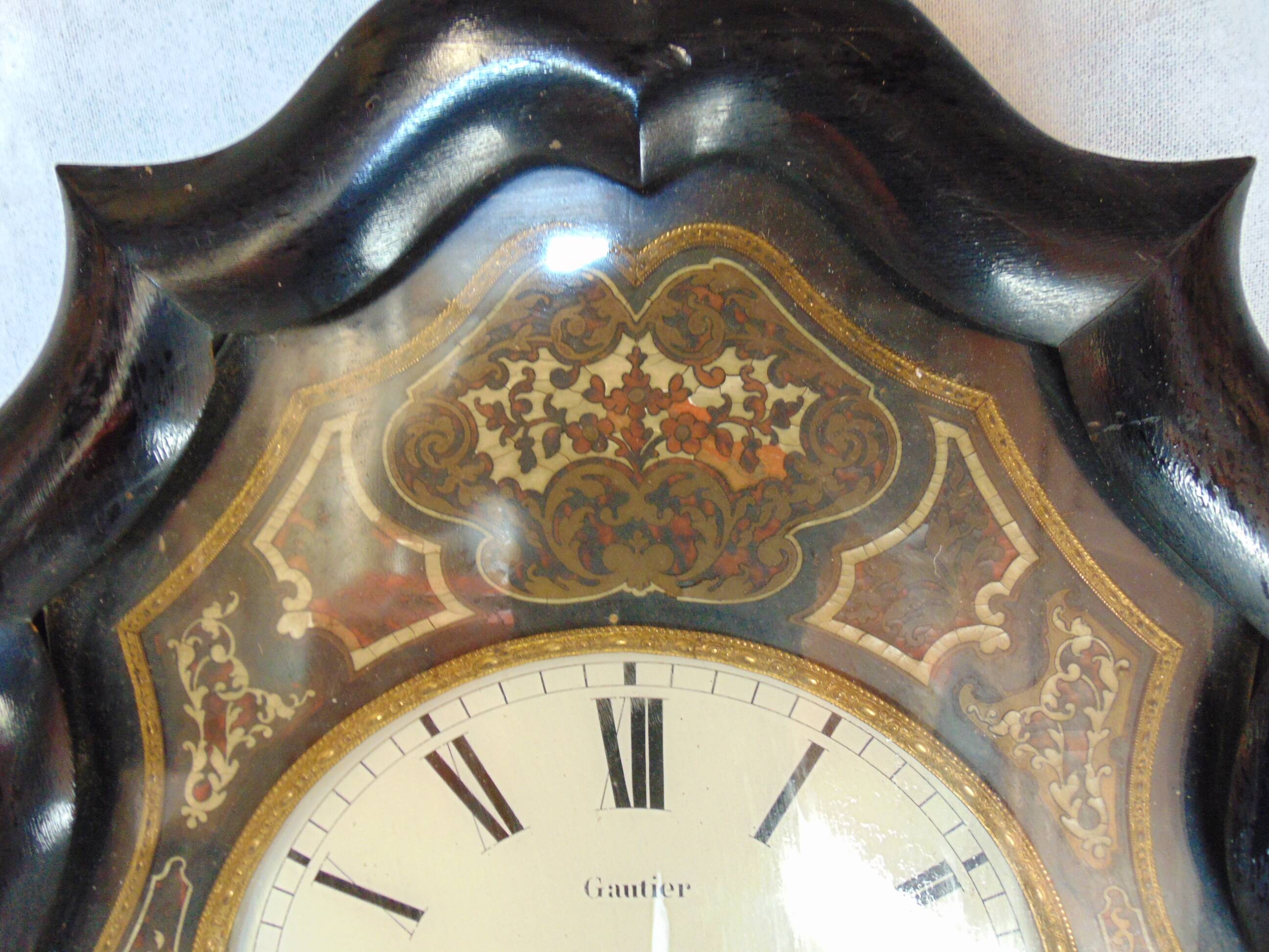 Horloge Oeil de boeuf