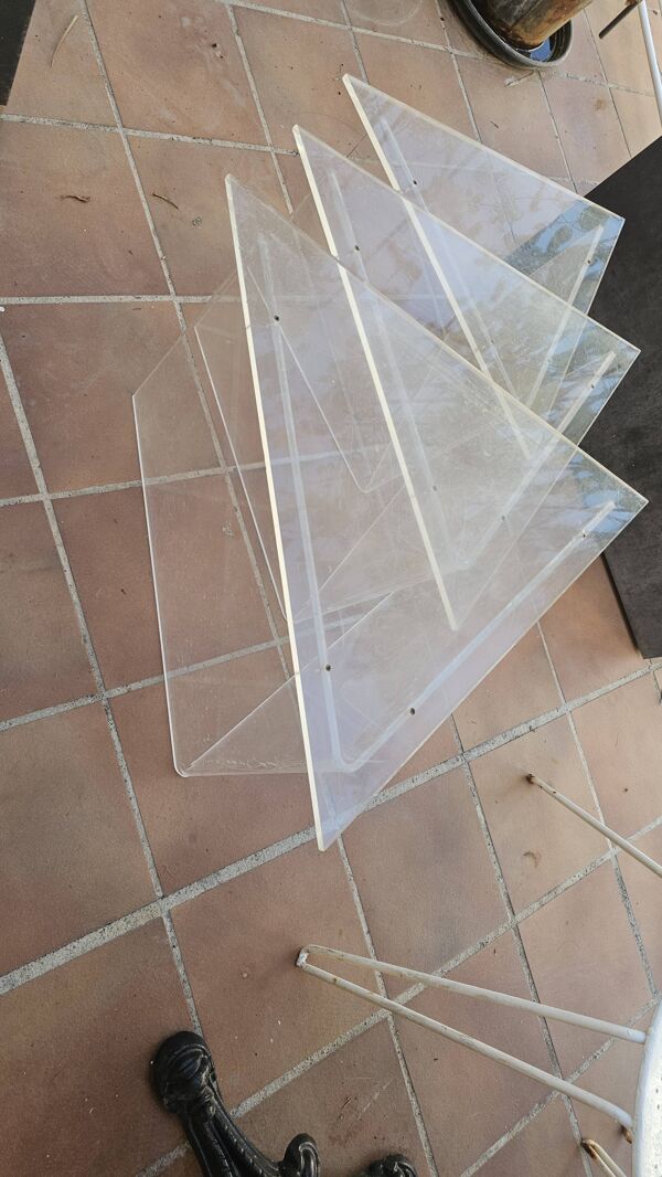 Table gigogne plexiglass triangle 90's