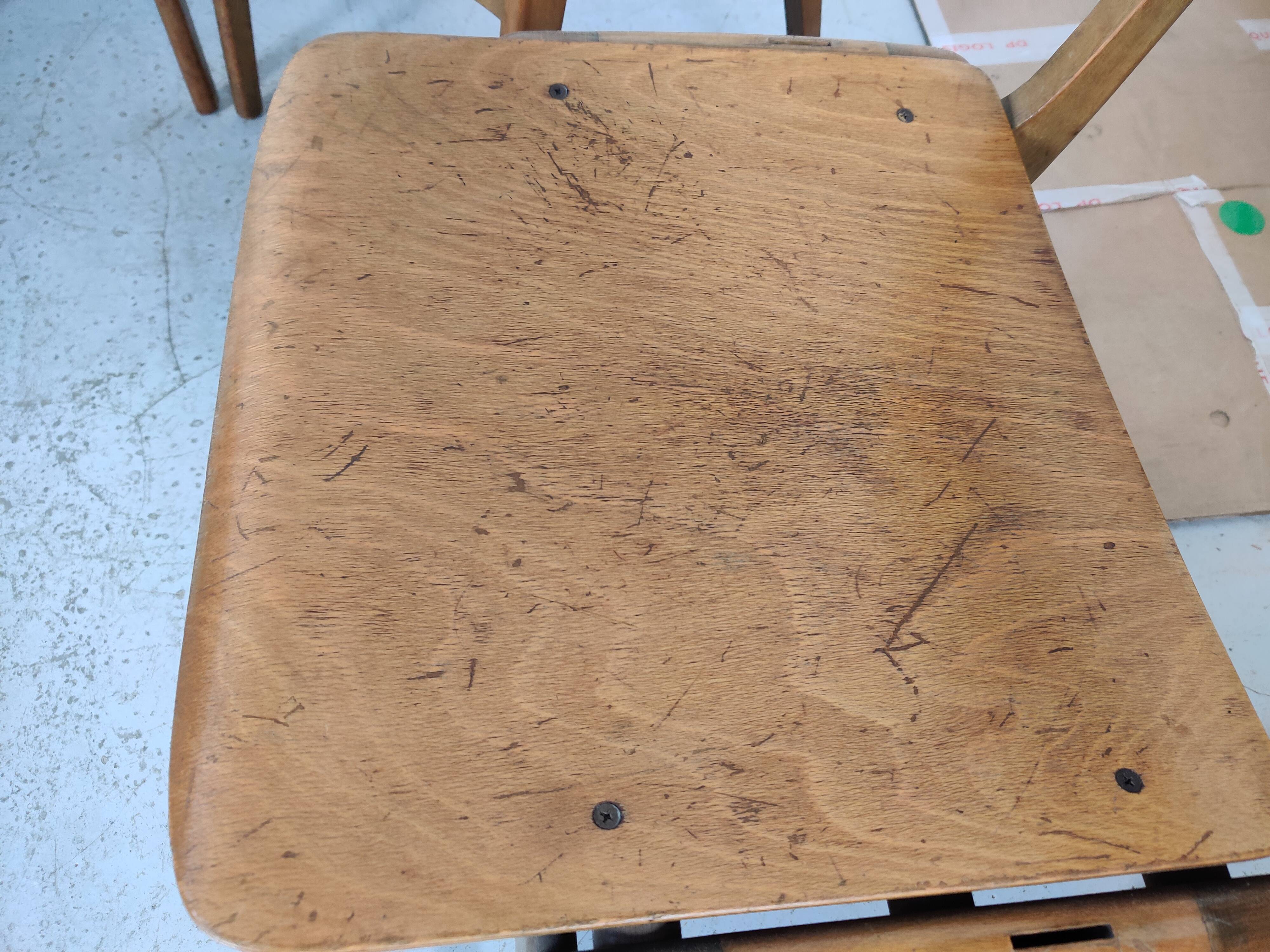 8 stackable vintage chairs 60s/70s