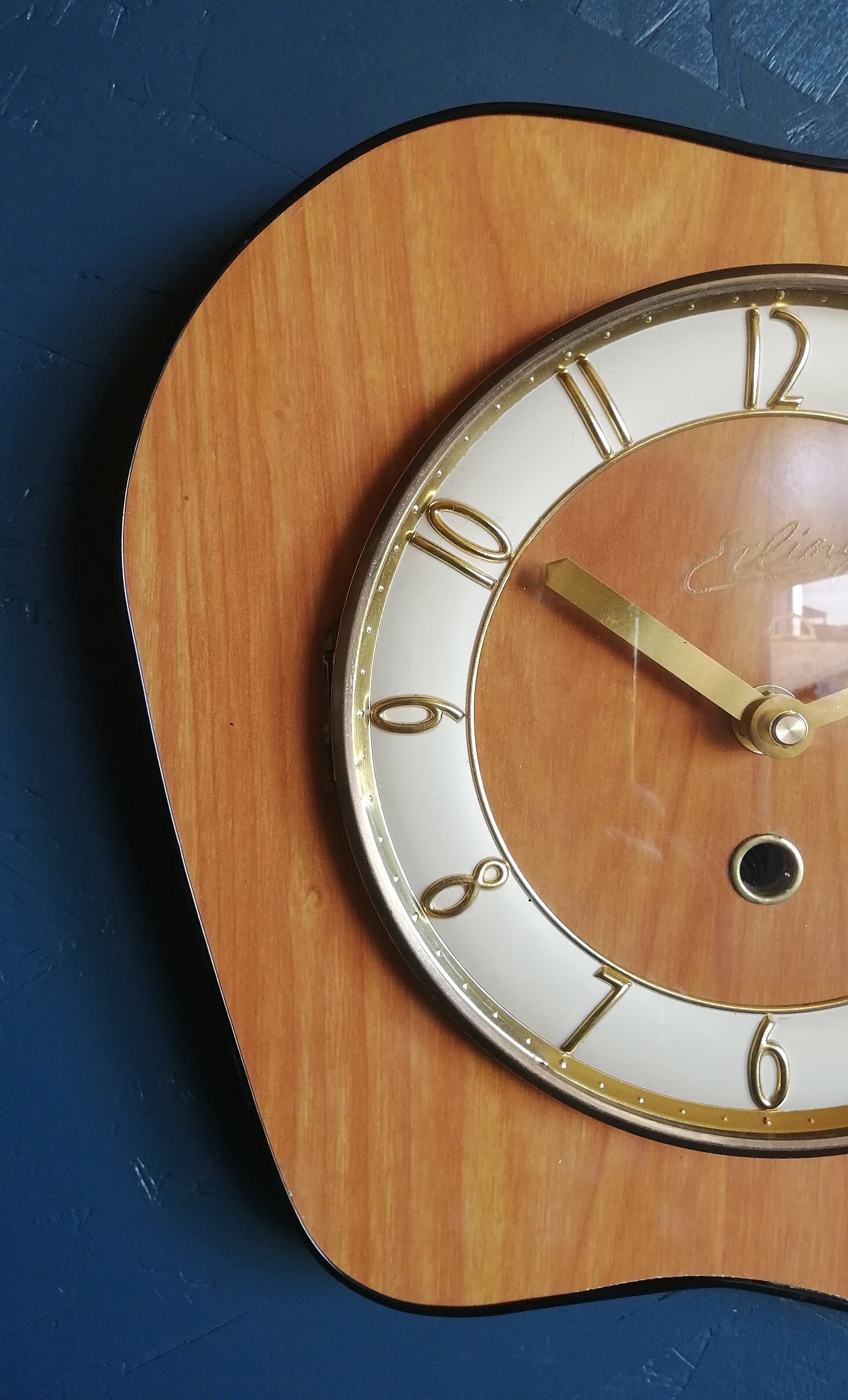 Clock formica vintage asymmetrical silent wall clock "Etling wood"