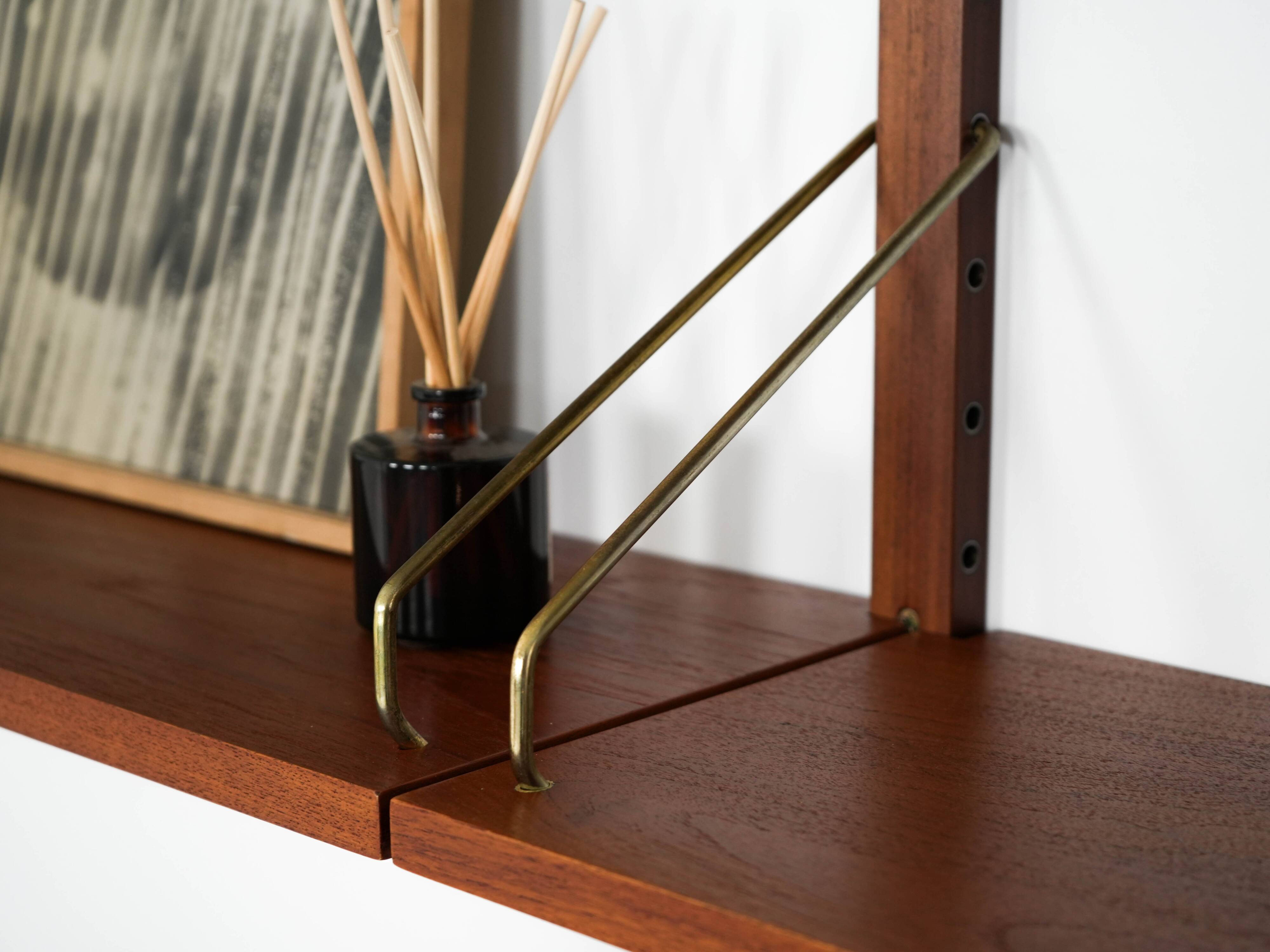 Teak shelving unit, Danish design, 1960s, designer: Poul Cadovius