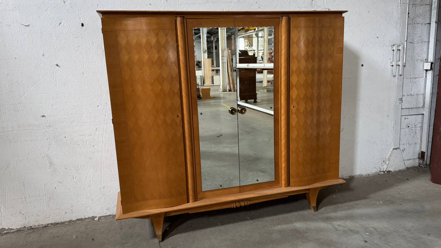 50s/60s mirrored wardrobe