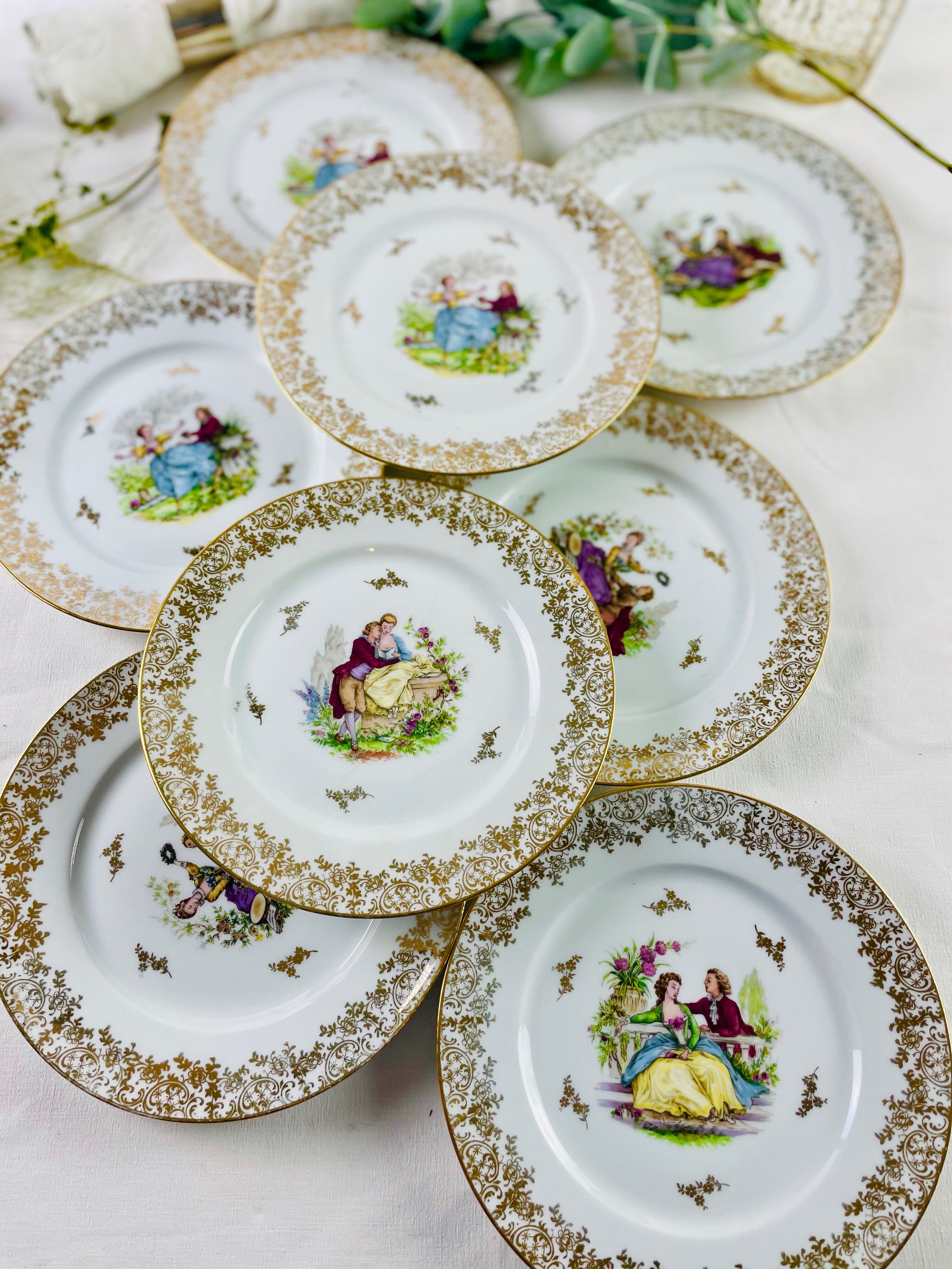 Quatre Assiettes Chinoises En Porcelaine Du 18e Siècle, Trois Avec Un Decor Imari Et Une 650a2b8974a46 Full 98946500 1695165321
