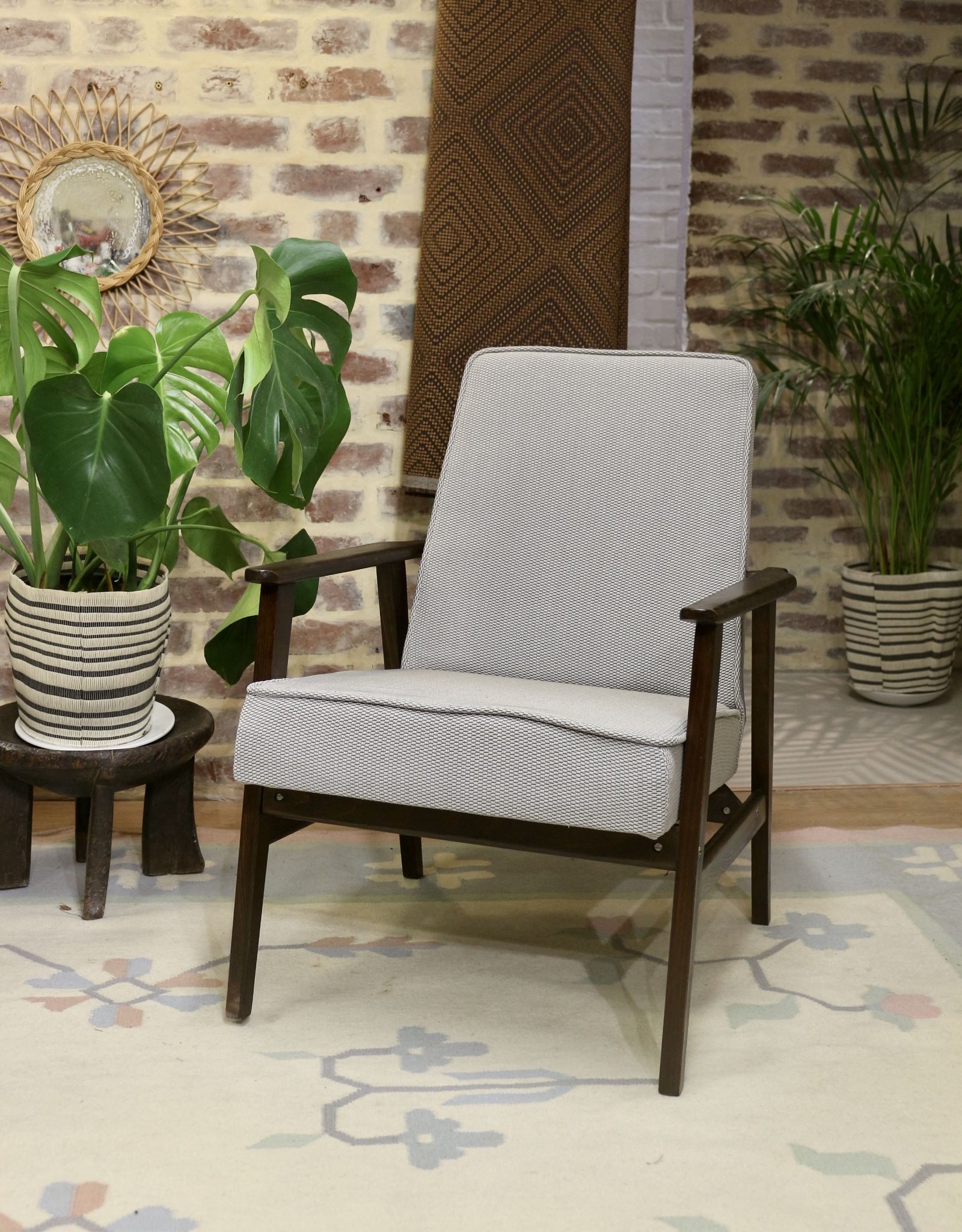 Pair of Henryk Lis armchairs 300-190s 1970s reupholstered gray textured fabric.