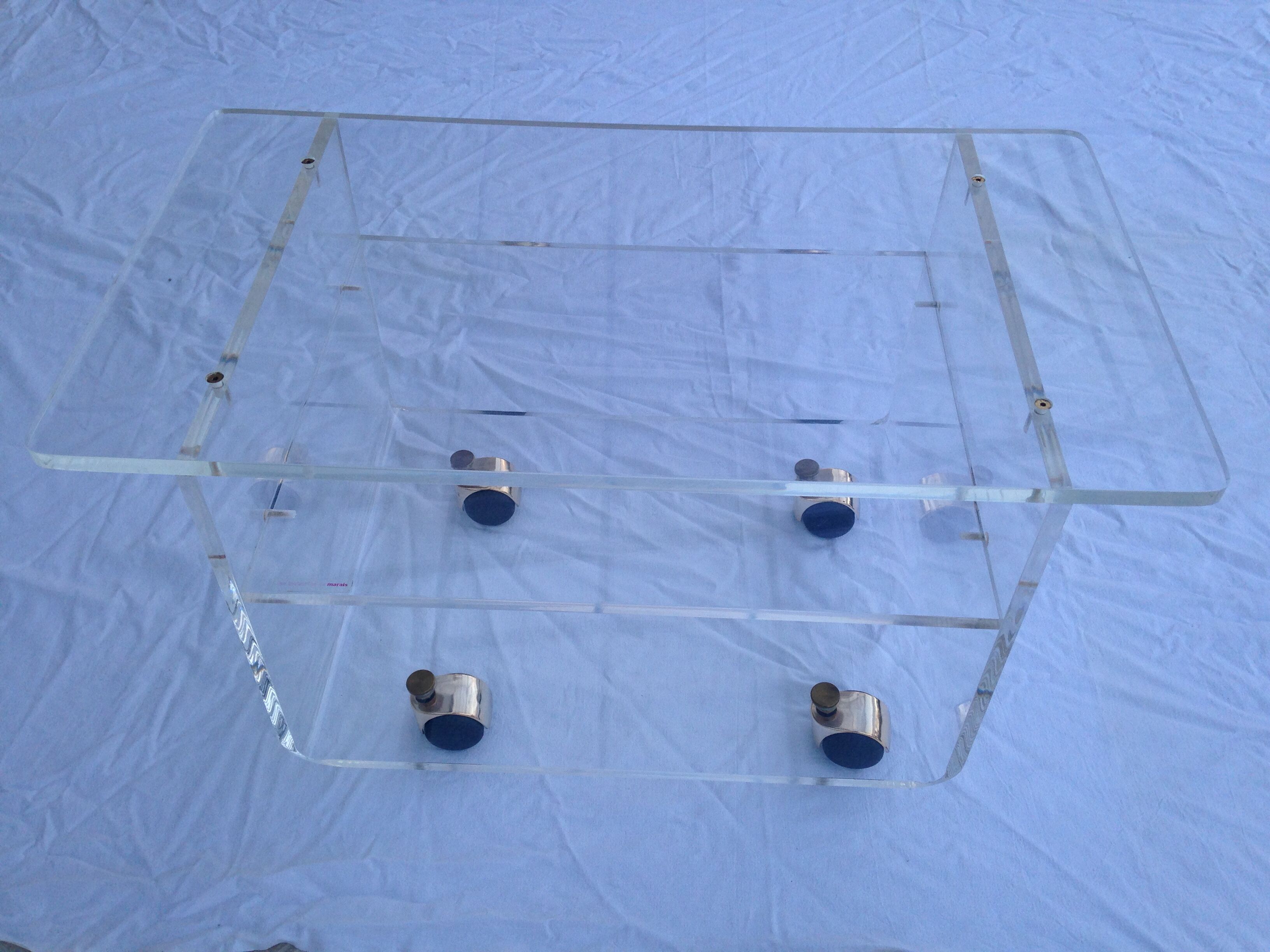 Table basse plexiglas de Marais International