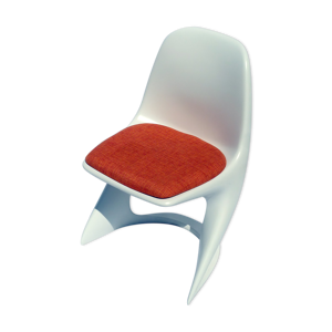 chaise casala en blanc
