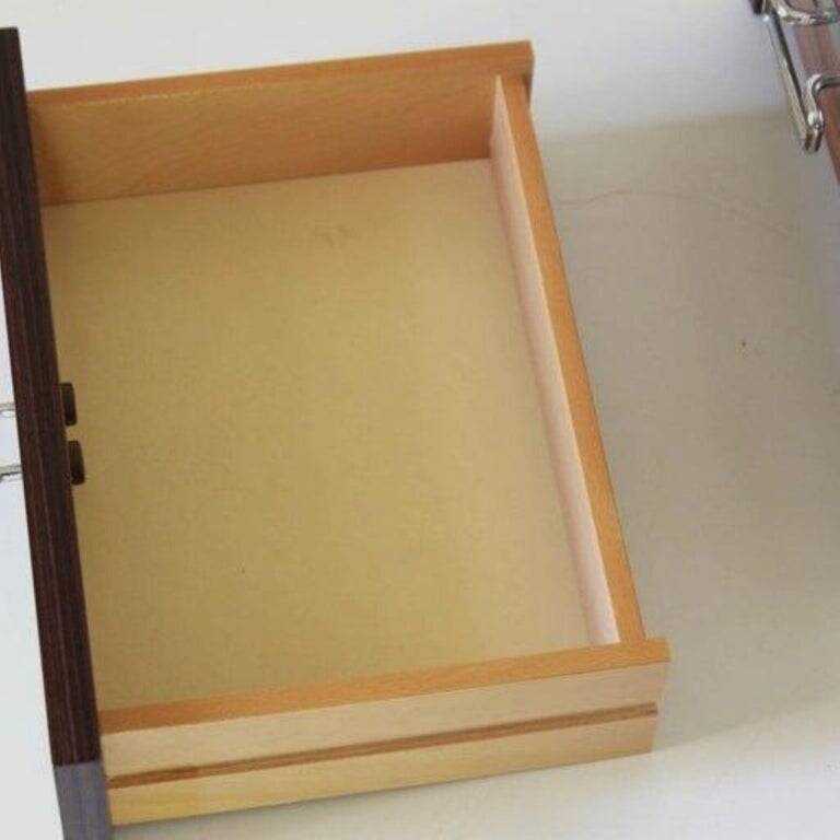 Vintage Italian Mid-Century Modern Wood Bedside Tables, 1970 circa
