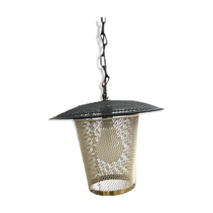 Suspension datant des