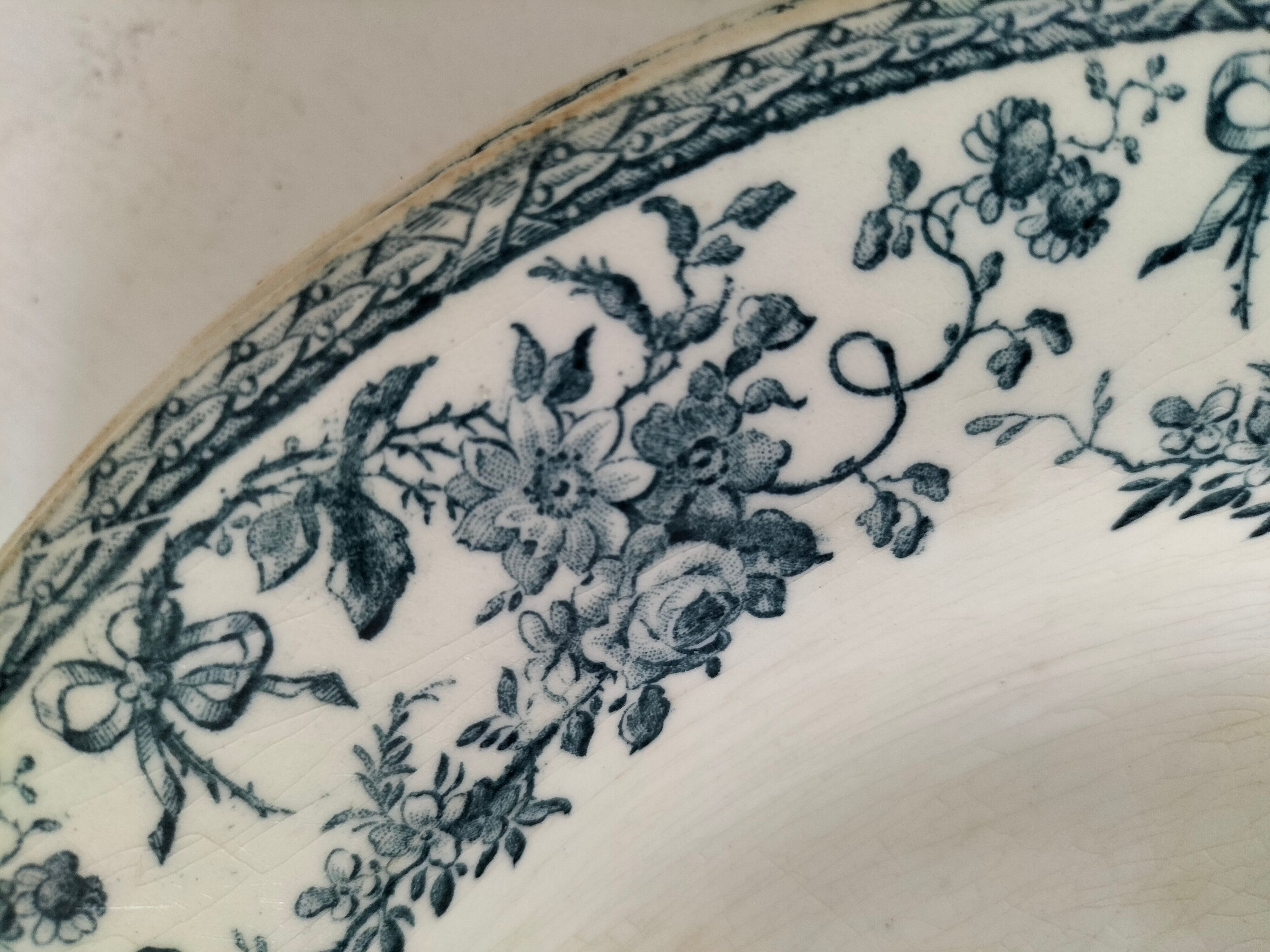 4 assiettes creuses Gien Bouquets de Roses terre de fer bleu de prusse