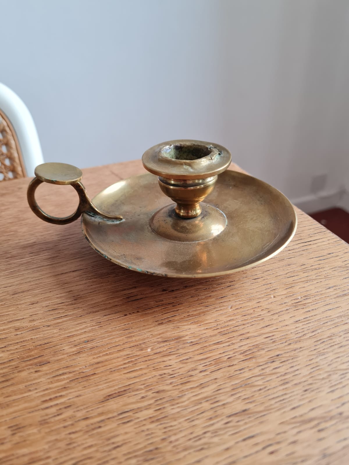 Candlestick in laition