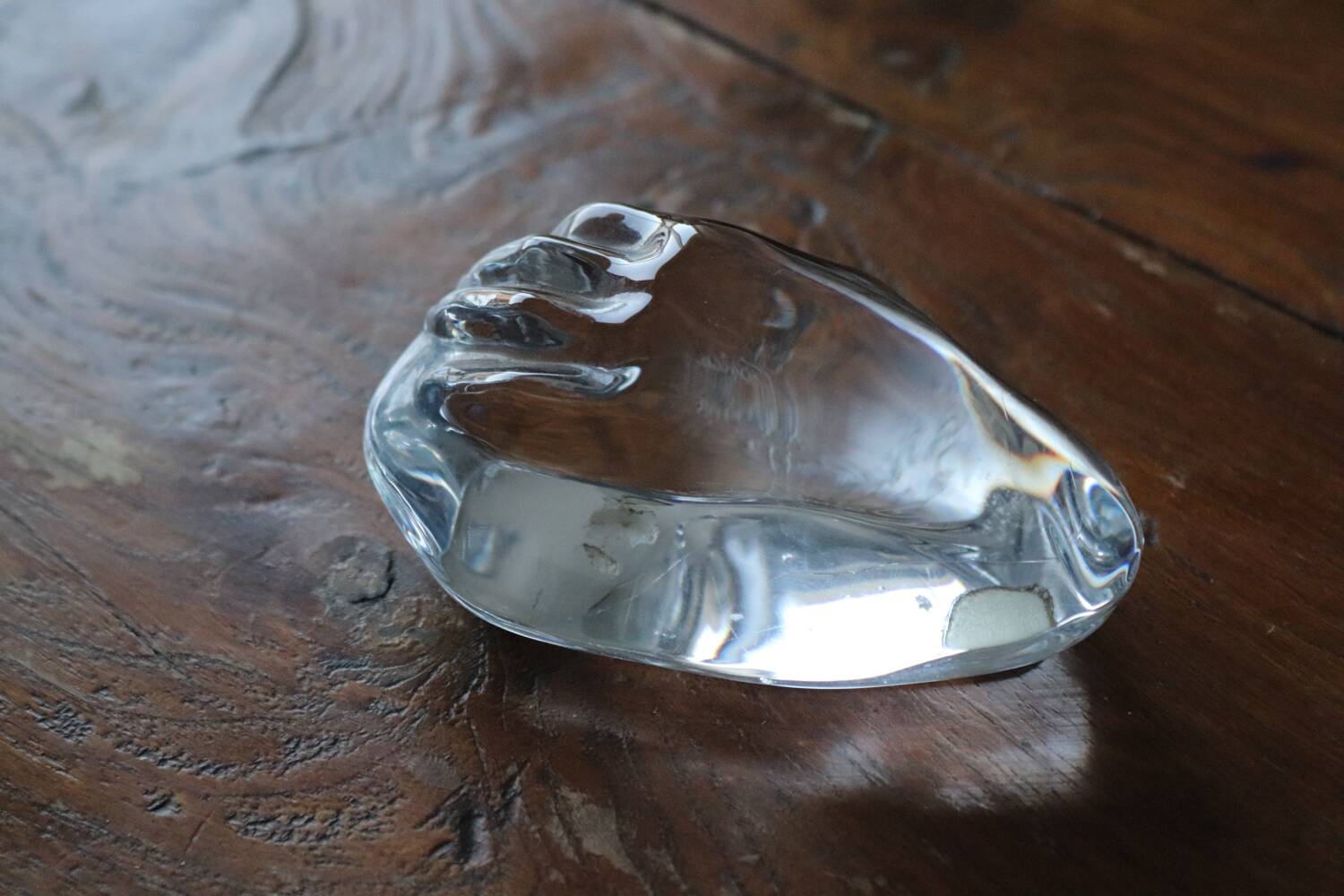 Crystal hand sculpture – Daum France paperweight