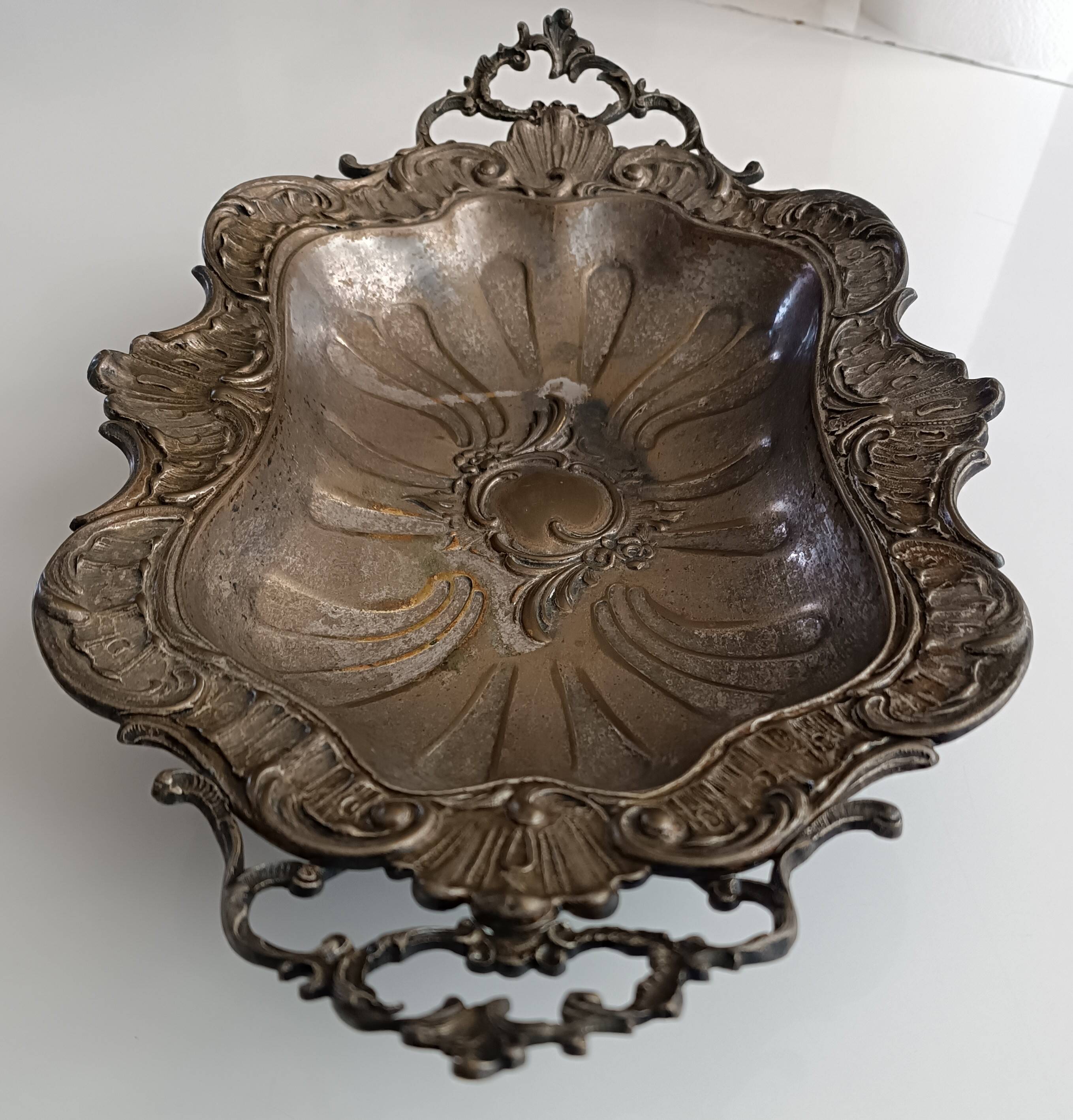 Rocaille Centrepiece Silver-Plated Bowl