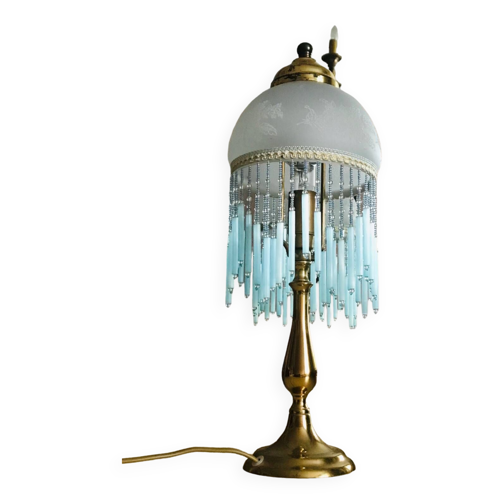 Tassel table lamp
