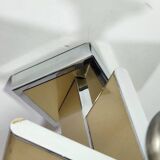 Lámpara de pared metálica. Italia, 1970s.