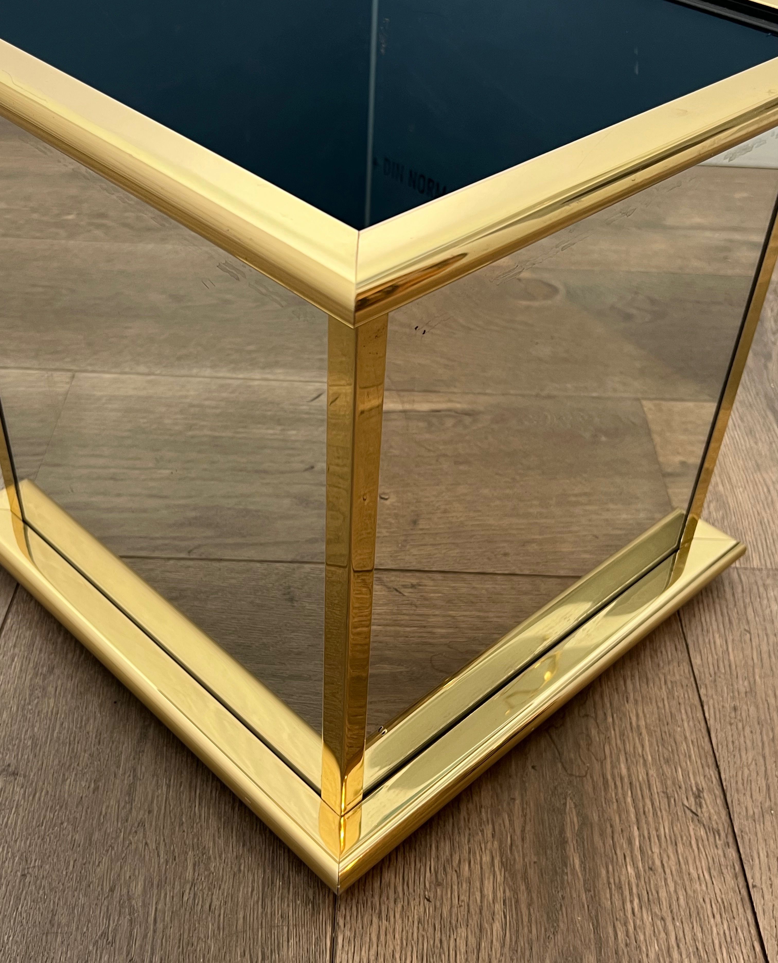 Jardinière en miroir et métal doré