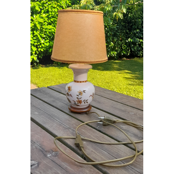 Lamp To Put Foot Faience Fl Pattern And Lampshade In Skin Retro Authentic Selency Lamp To Put Foot Faience Fl Pattern, How To Put A Lampshade On Table Lamp