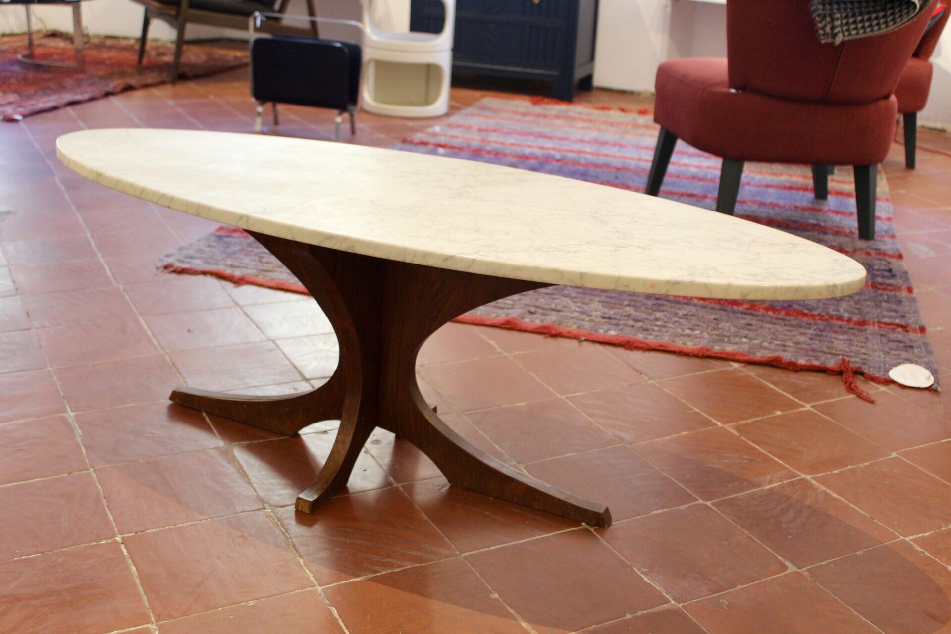 Table basse ovale marbre et palissandre