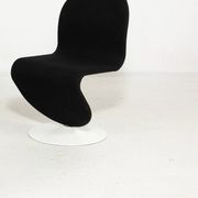 Lounge chair system 123 by Verner Panton