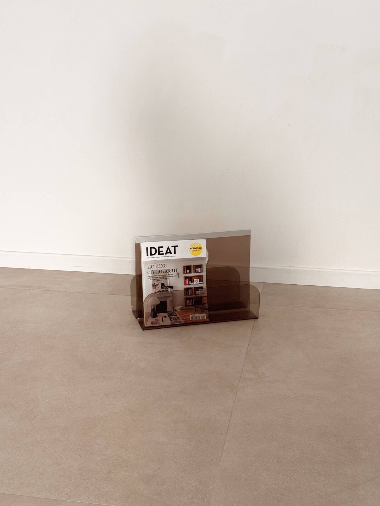 Magazine rack Michel Dumas Plexiglas