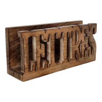 Range courrier porte lettres en bois sculpté LETTRES